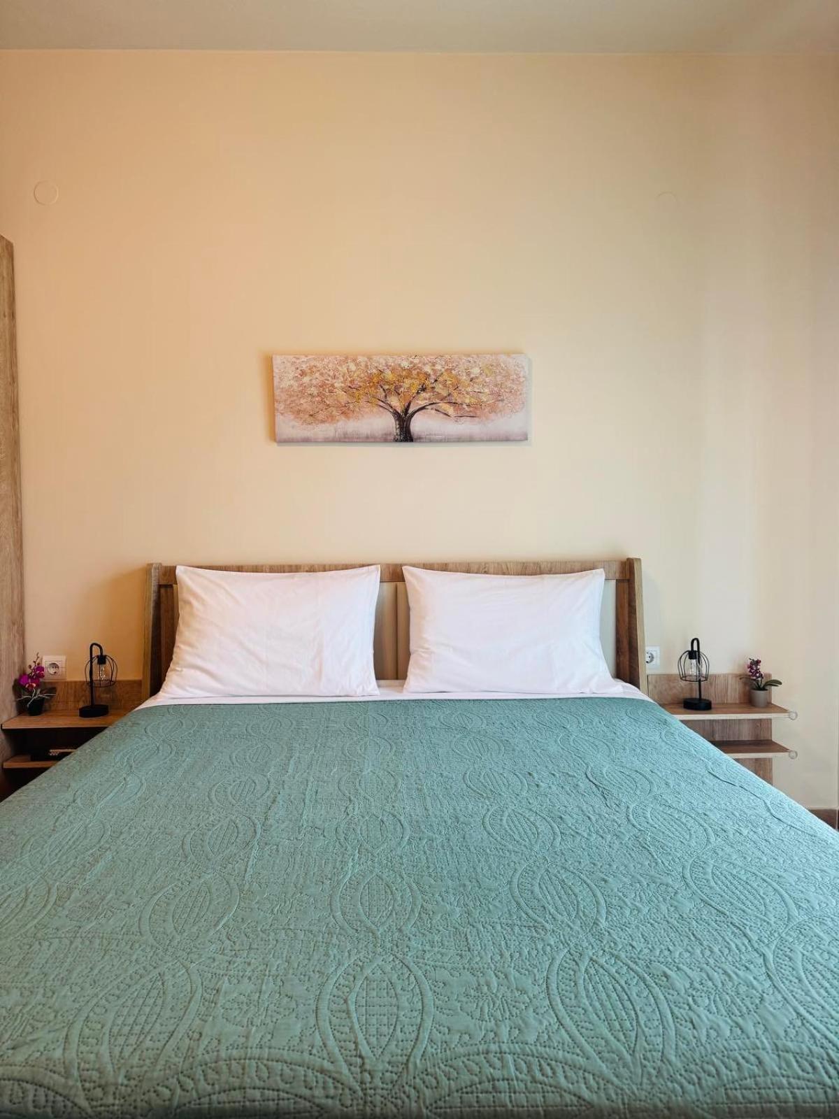 Secret Garden Guesthouse Кавала Екстер'єр фото